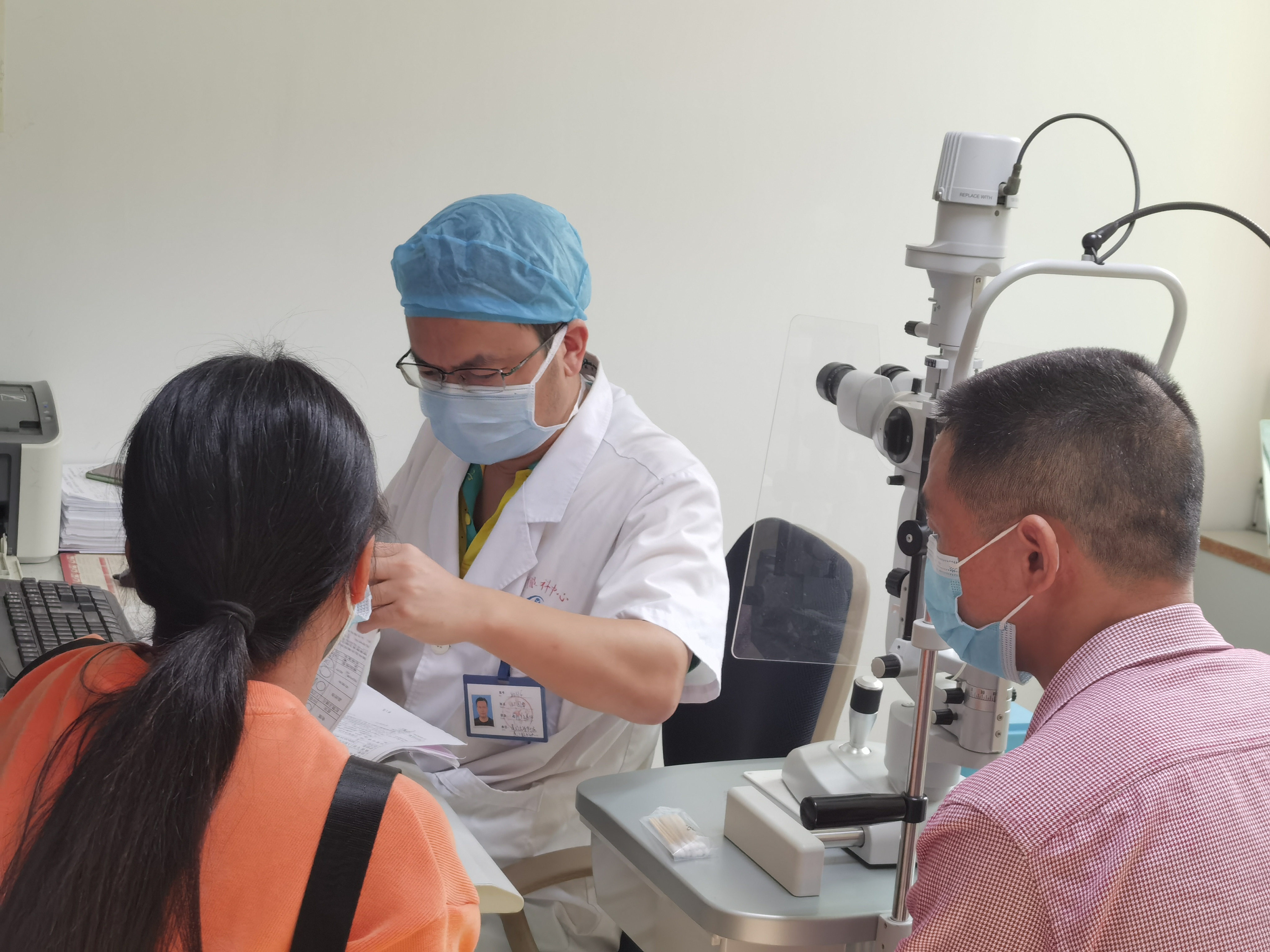 江國(guó)華副主任