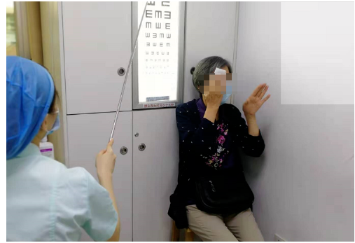 白內(nèi)障手術