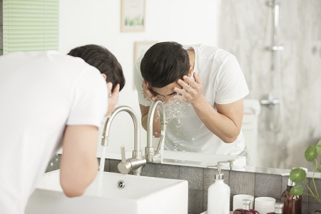 化學物品進入眼睛怎么處理？